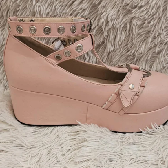 Mary Janes Gothic Lolita Platform Shoes - Picture 2 of 4